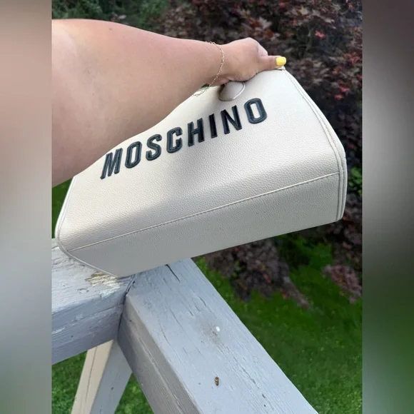 fashion purse • m o s c h i n o // tote - Picture 9 of 9